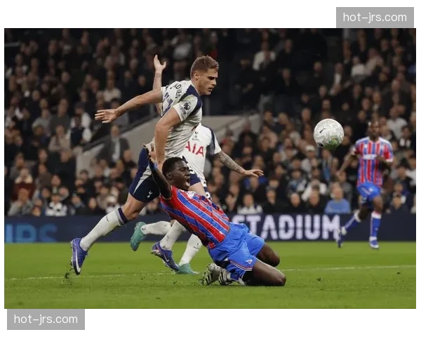 热刺主场不敌诺丁汉森林 北伦敦球队保级形势严峻